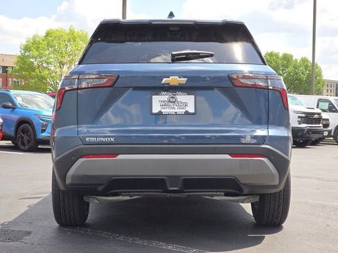 New 2026 Chevrolet Equinox LT w/ Safety and Technology Package FWD image 10