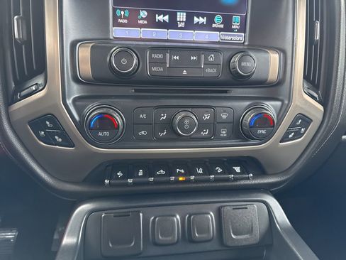 Used 2017 GMC Sierra 2500 Denali w/ Duramax Plus Package image 21