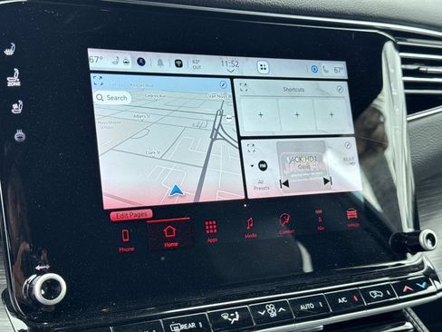 Used 2024 Jeep Wagoneer L Series II w/ Flexible Seating Group image 24