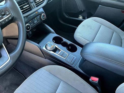 Used 2022 Ford Escape S AWD/4WD image 19
