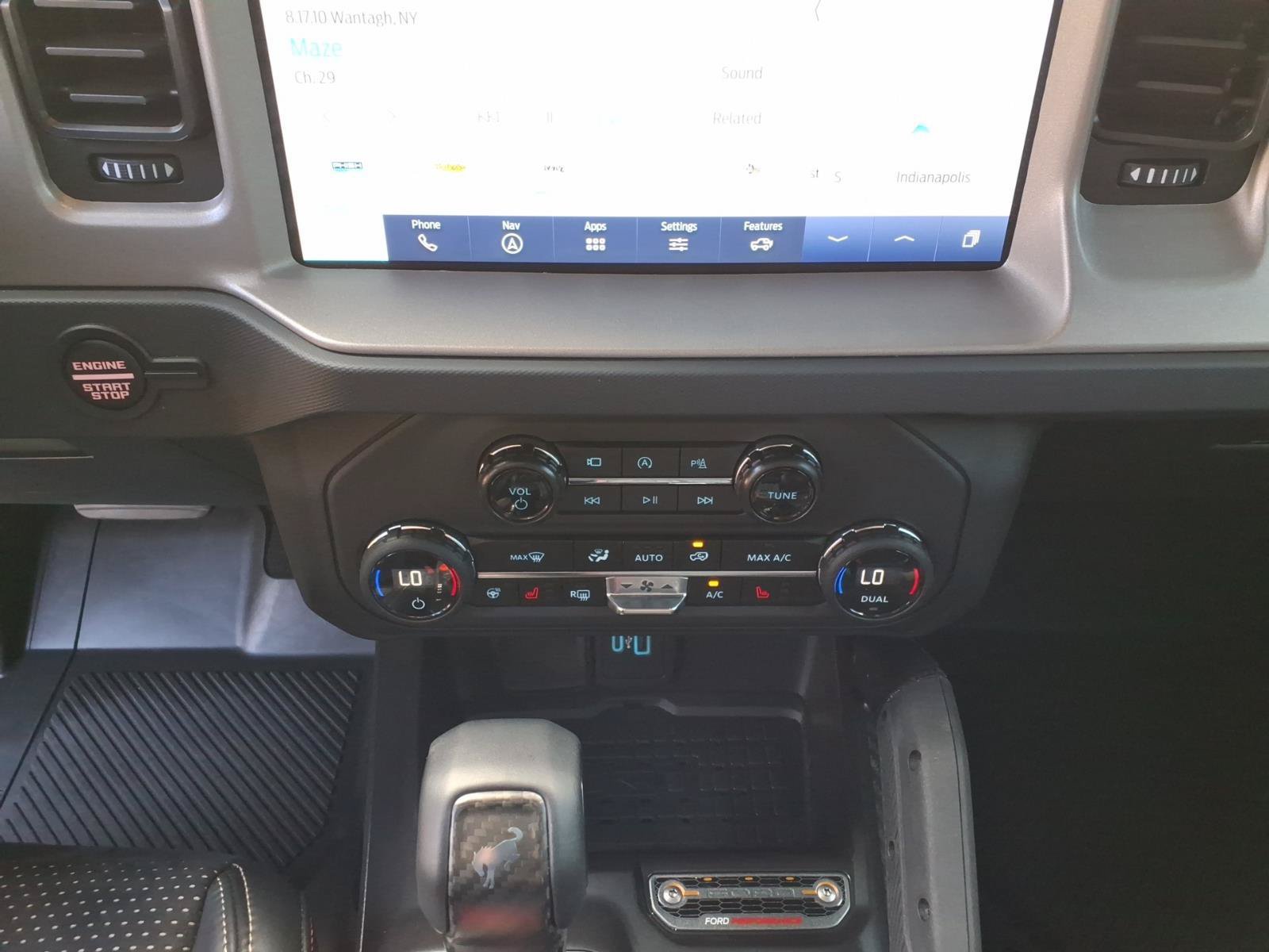 Used 2024 Ford Bronco Raptor w/ Interior Carbon Fiber Pack 6 AWD/4WD image 27