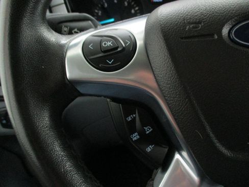 Used 2018 Ford Transit 150 XLT image 23