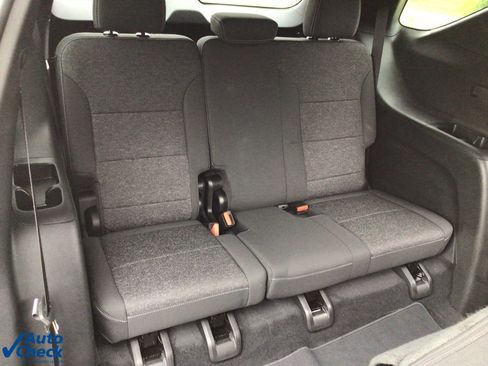 Used 2024 Chevrolet Traverse LS image 19