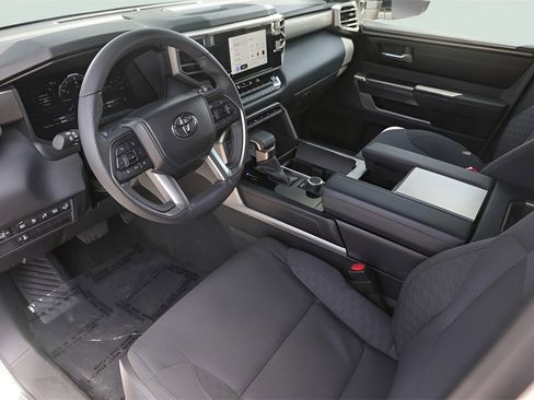 Used 2025 Toyota Sequoia SR5 image 11