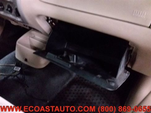 Used 2004 Ford Explorer Sport Trac Adrenalin image 16