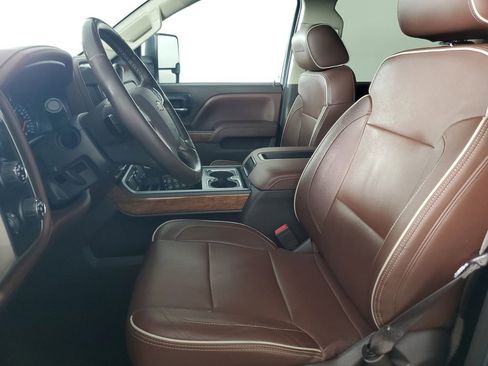 Used 2014 Chevrolet Silverado 1500 High Country w/ High Country Premium Package image 12