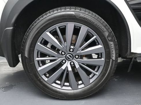 Used 2022 Nissan Pathfinder SL w/ SL Premium Package FWD image 39
