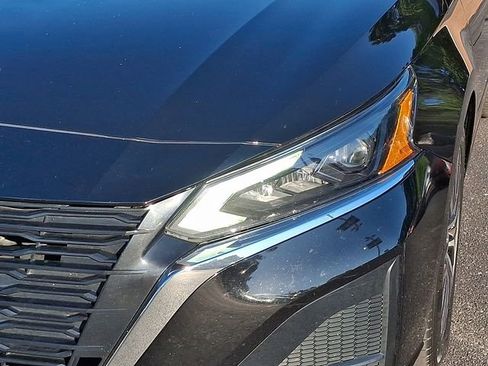 Used 2023 Nissan Altima 2.5 SV FWD image 9