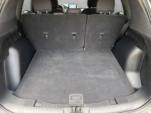 Used 2025 Ford Escape Active AWD/4WD image 22