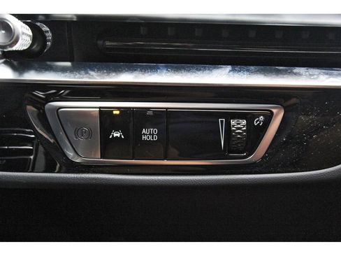 New 2026 Cadillac Lyriq Sport image 14