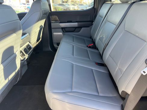 Used 2025 Ford F150 Lightning Flash image 18