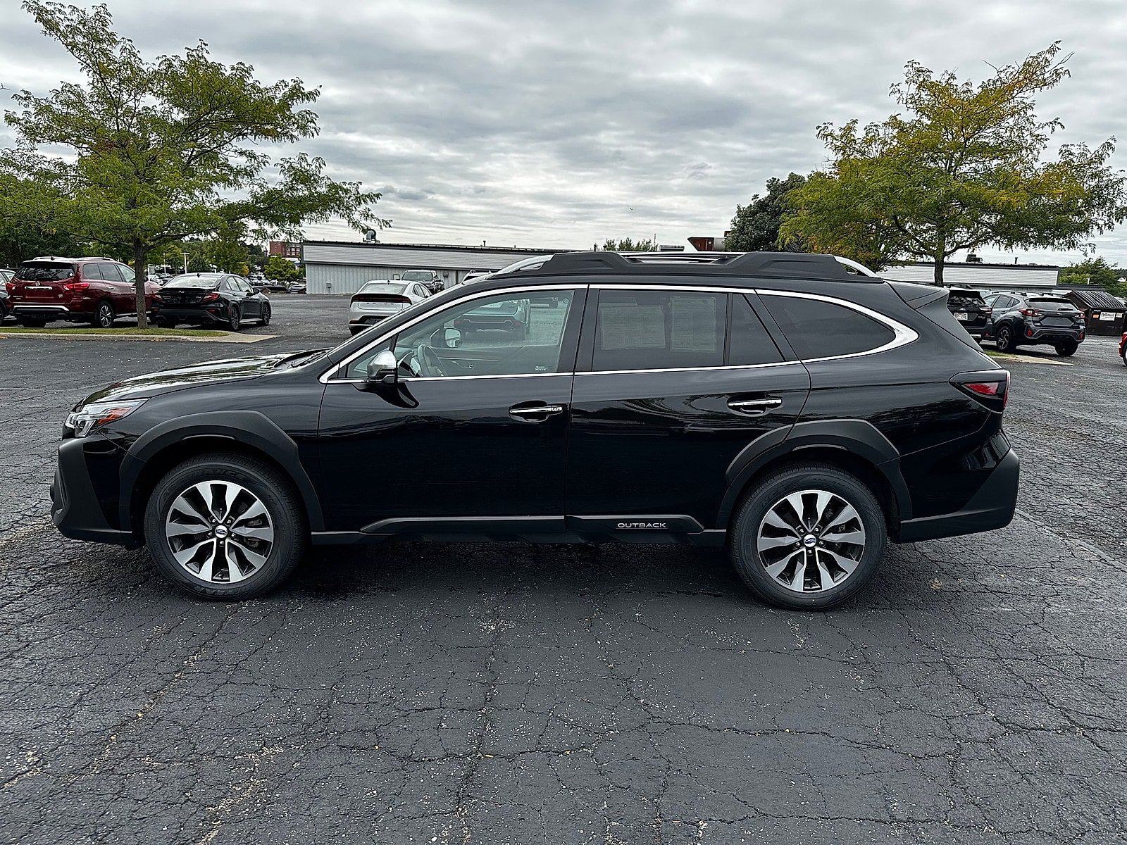 Certified 2025 Subaru Outback Touring XT AWD/4WD image 6