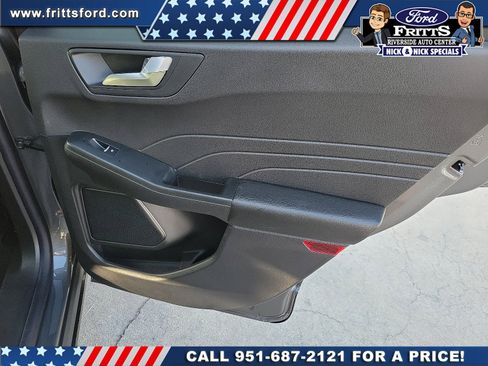 Used 2025 Ford Escape ST-Line w/ Equipment Group 301A image 22