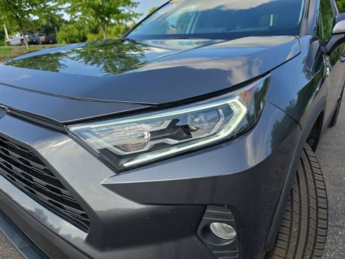 Used 2020 Toyota RAV4 XLE w/ Convenience Package AWD/4WD image 35