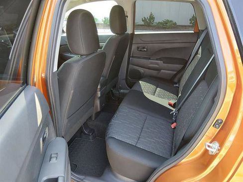 Used 2023 Mitsubishi Outlander Sport LE AWD/4WD image 11
