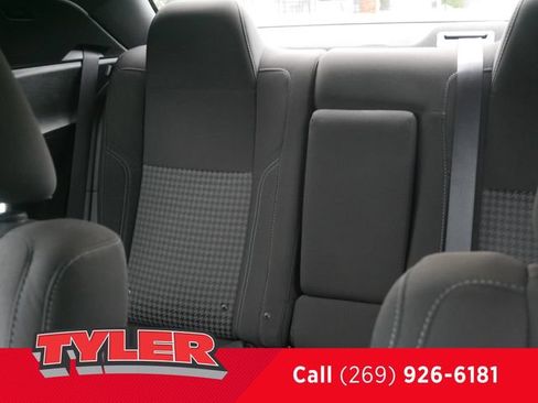 Used 2023 Dodge Challenger SXT RWD image 33