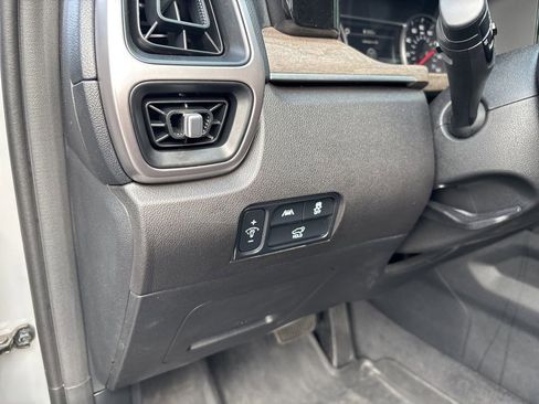 Certified 2023 Kia Sorento X-Line EX AWD/4WD image 6