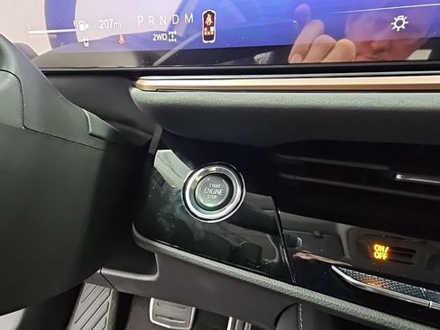 New 2026 Buick Envision Sport Touring AWD/4WD image 24