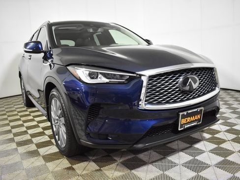 Certified 2023 INFINITI QX50 Luxe image 3