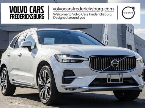 Used 2023 Volvo XC60 B5 Plus w/ Climate Package image 1