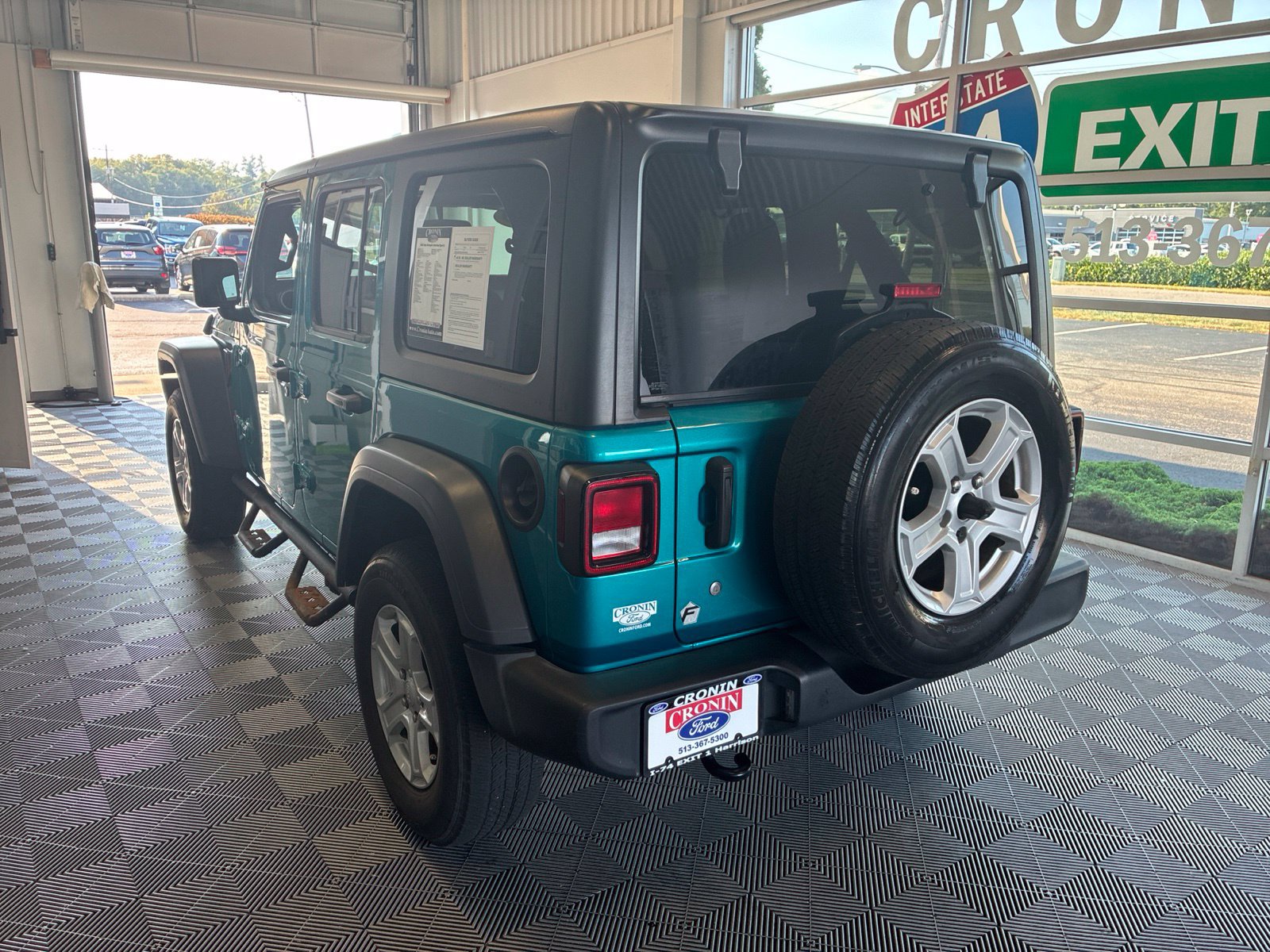 Used 2020 Jeep Wrangler Unlimited Sport S AWD/4WD image 4