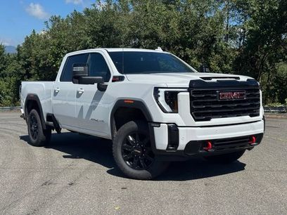 Used 2025 GMC Sierra 2500 AT4