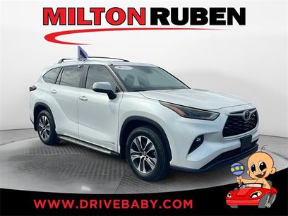 Used 2025 Toyota Highlander XLE