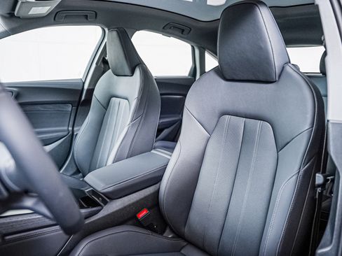 New 2026 Audi A5 2.0T Premium Plus AWD/4WD image 8