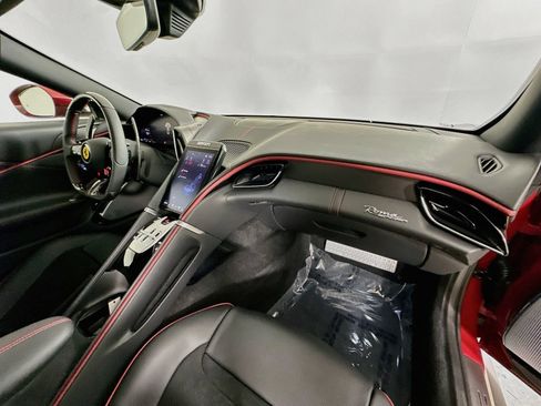 Used 2025 Ferrari Roma Spider RWD image 65