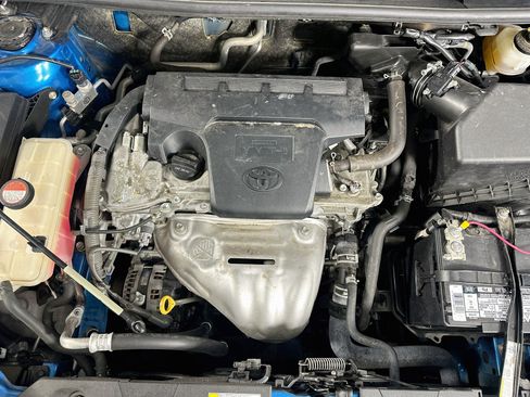 Used 2016 Toyota RAV4 Limited FWD image 34