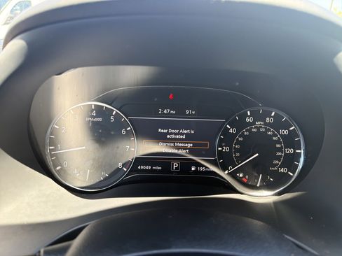 Used 2023 INFINITI QX80 Premium Select RWD image 17