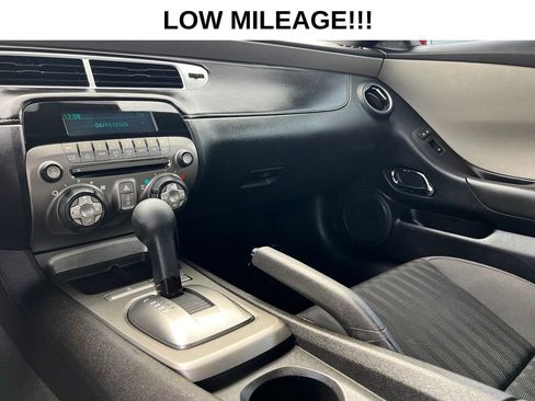 Used 2015 Chevrolet Camaro LS RWD image 33