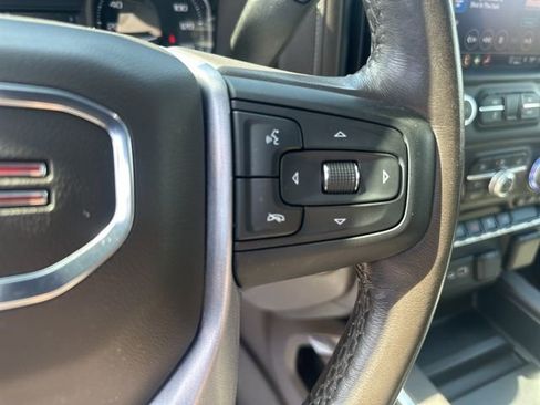 Used 2022 GMC Sierra 1500 SLT image 25