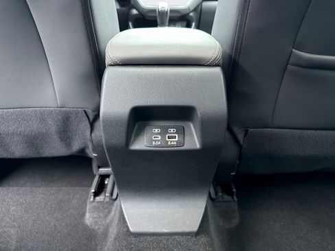 Used 2024 Subaru Crosstrek 2.5i Sport w/ Crosstrek Mirror Package image 20