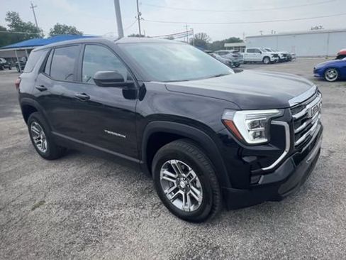 Used 2026 GMC Terrain Elevation FWD image 2