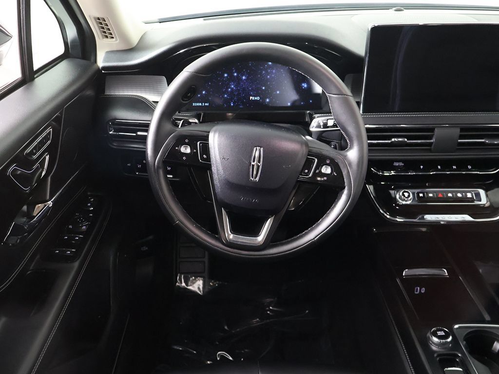 Used 2024 Lincoln Corsair AWD image 34