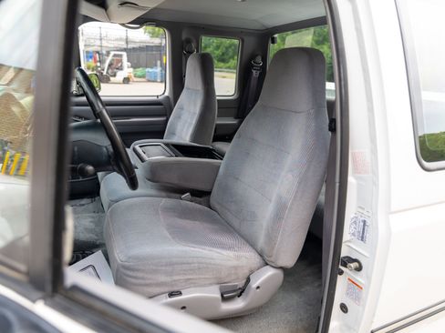 Used 1996 Ford F250 4x4 SuperCab image 24