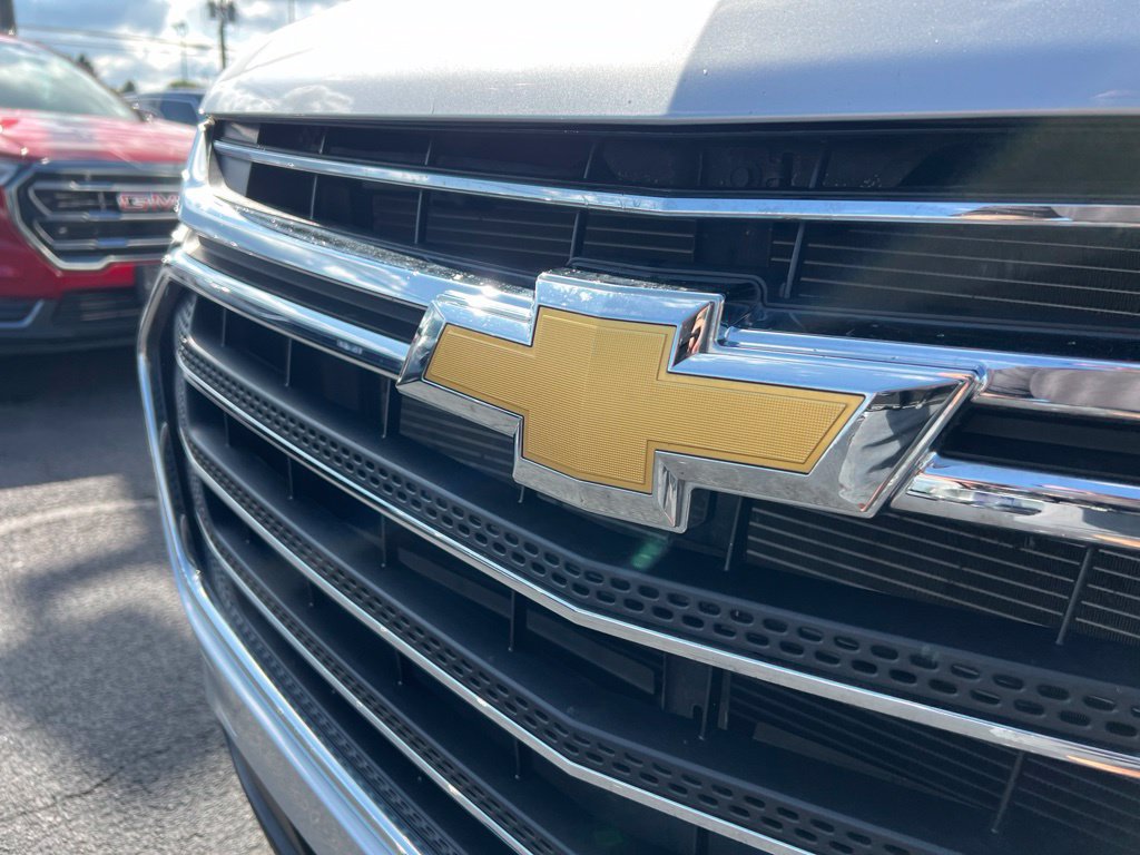 Used 2020 Chevrolet Traverse LT w/ Driver Confidence II Package AWD/4WD image 30