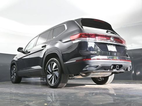 Used 2025 Volkswagen Atlas SEL AWD/4WD image 37