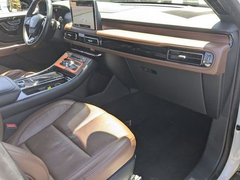 Used 2023 Lincoln Aviator Reserve w/ Equipment Group 201A RWD image 30