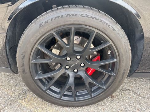 Used 2016 Dodge Challenger SRT Hellcat image 25