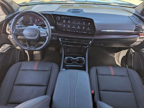 Used 2024 Chevrolet Traverse RS w/ LPO, Floor Liner Package image 15