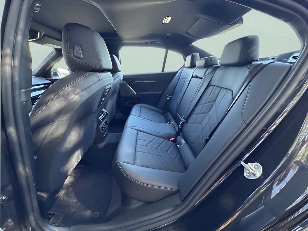 Certified 2026 BMW 530i w/ Premium Package RWD image 27