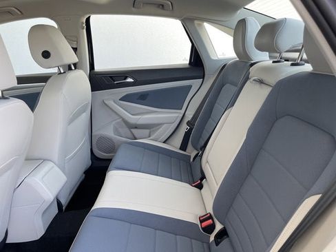 New 2025 Volkswagen Jetta SE image 37