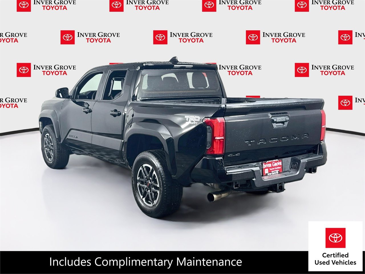 Certified 2026 Toyota Tacoma TRD Sport AWD/4WD image 7