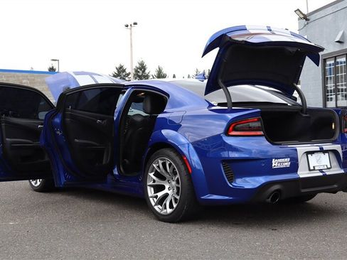 Used 2022 Dodge Charger SRT Hellcat RWD image 36