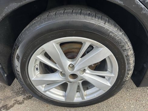 Used 2015 Nissan Altima 2.5 SV FWD image 28