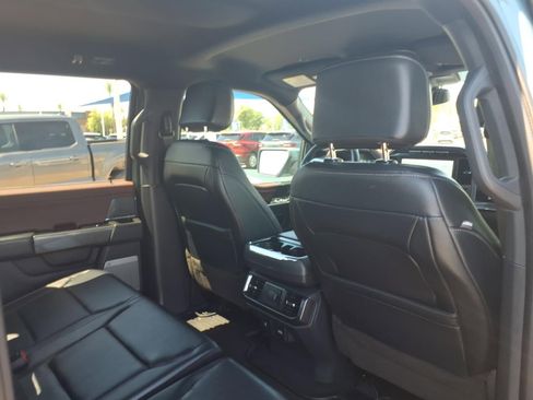 Used 2023 Ford F150 Lariat AWD/4WD image 12