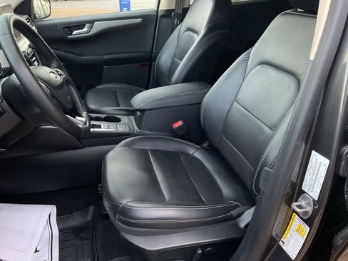 Used 2020 Ford Escape SEL image 15