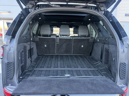 Certified 2020 Land Rover Discovery Landmark image 39